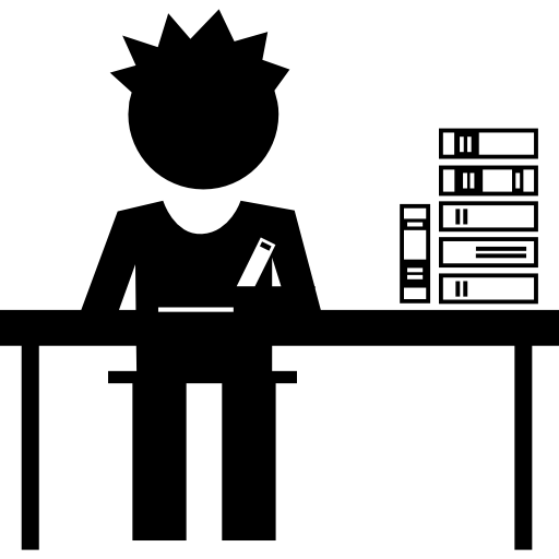 그의 옆에 책 스택과 함께 테이블 뒤에 앉아 학생 소년  icon