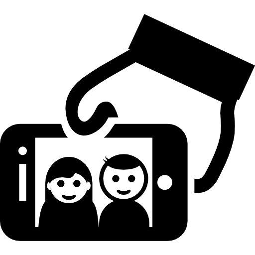 selfie d'un couple sur l'écran du téléphone  Icône
